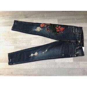 Zara Women's Jeans Trf Denim wear Slim Pants Distressed W/Floral Embroider Sz 02